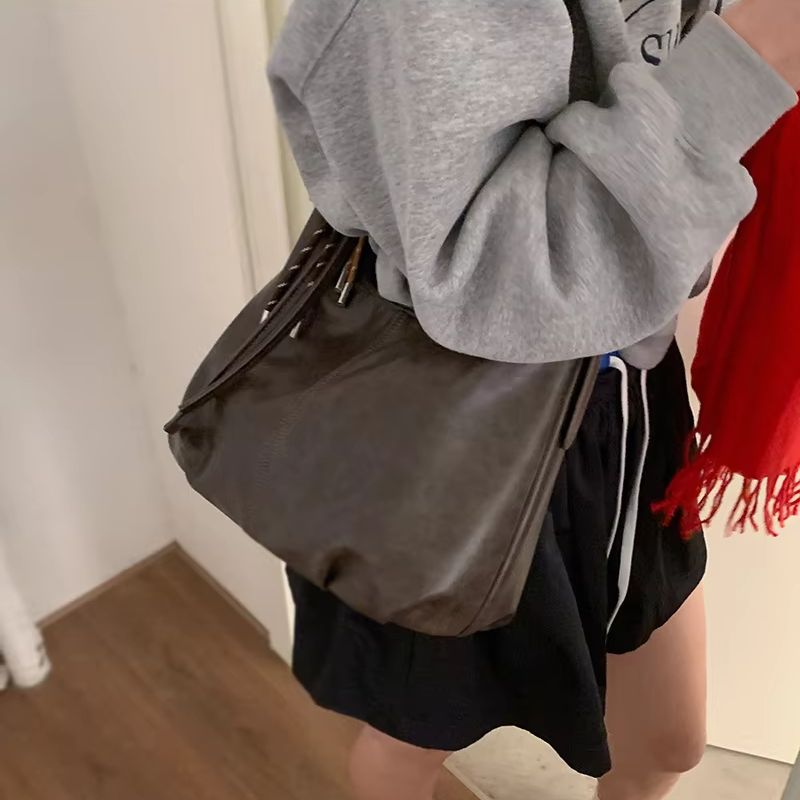 여성용 빈티지 대용량 언더암 백: 부드럽고 내구성이 뛰 - Vintage Fashion Women 리뷰 및 가격